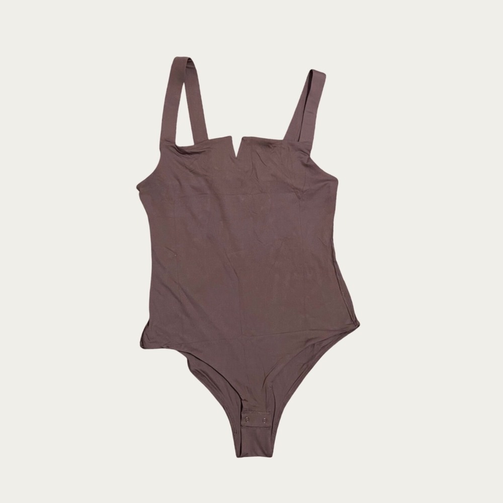 Avidlove Mocha Brown Square Neck Teddy Bodysuit Wide Strap Medium NWT Chic - Picture 3 of 8